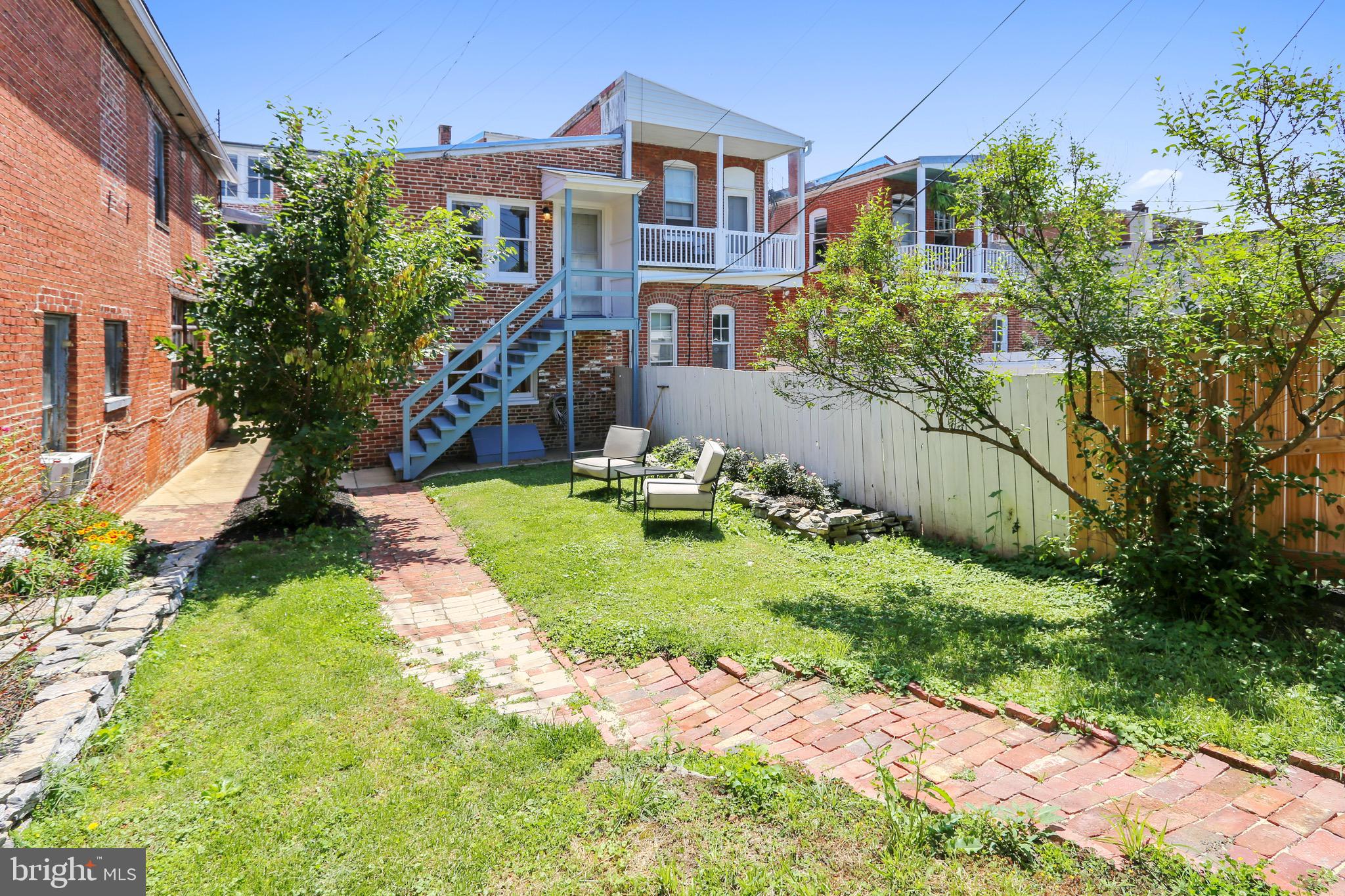 431 North Market Street, Unit 2 Frederick, MD 21701 - Photo 7 of 35