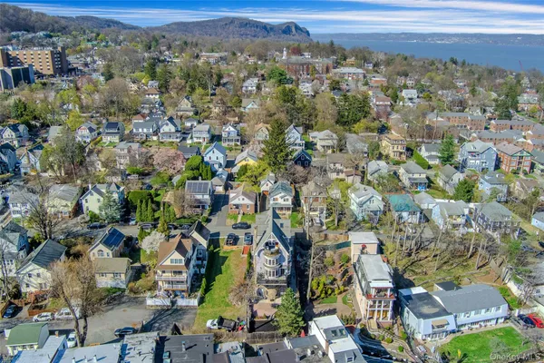 $1,195,000 | 19 Catherine Street, Nyack, NY 10960