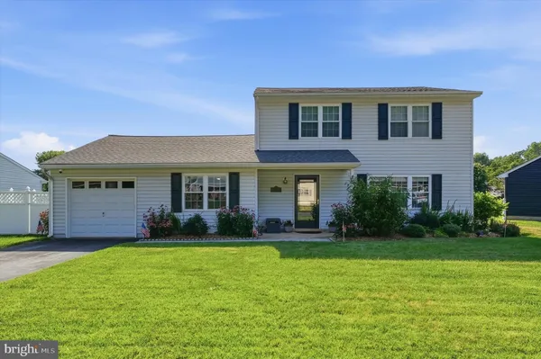 $399,900 | 68 Shady Drive East, Newark, DE 19713