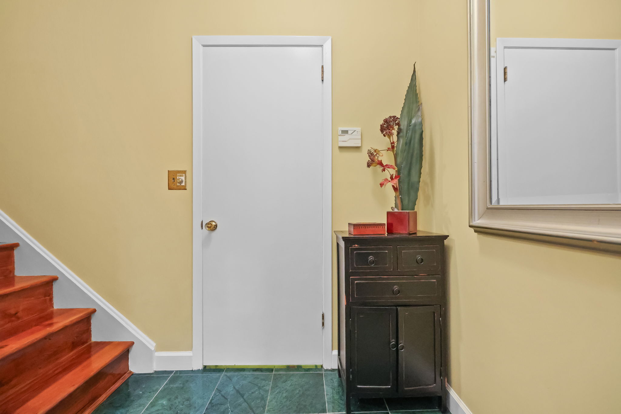 46 Sunrise Hill Road, Unit 46 Norwalk, CT 06851 - Photo 3 of 27 Foyer