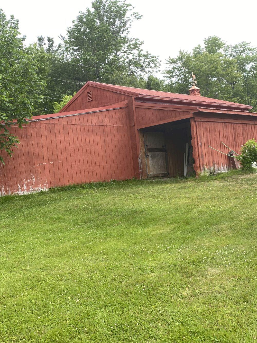 15 Kincaid Road Madison, ME 04950 - Photo 5 of 42 IMG_5020