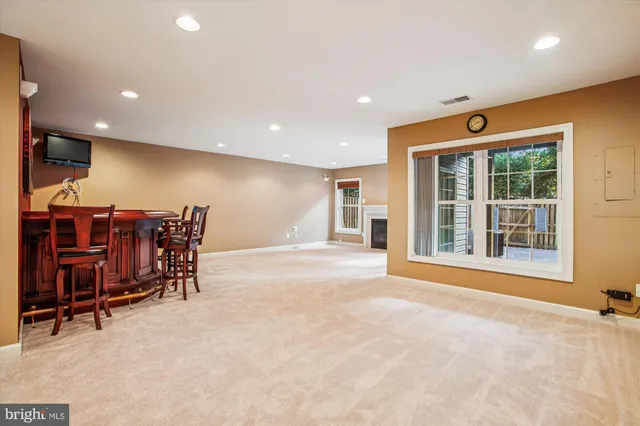 $825,000 | 3852 Elmwood Towne Way, Alexandria, VA 22303