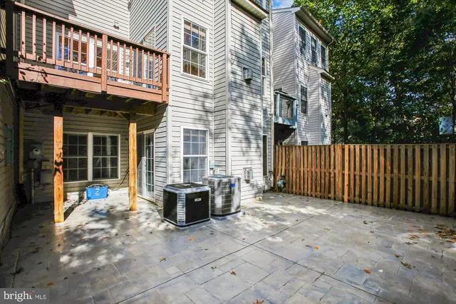 $825,000 | 3852 Elmwood Towne Way, Alexandria, VA 22303