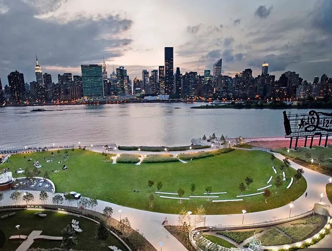 41-26 27th Street, Unit 3D Queens, NY 11101 - Photo 25 of 29 a view of a lake