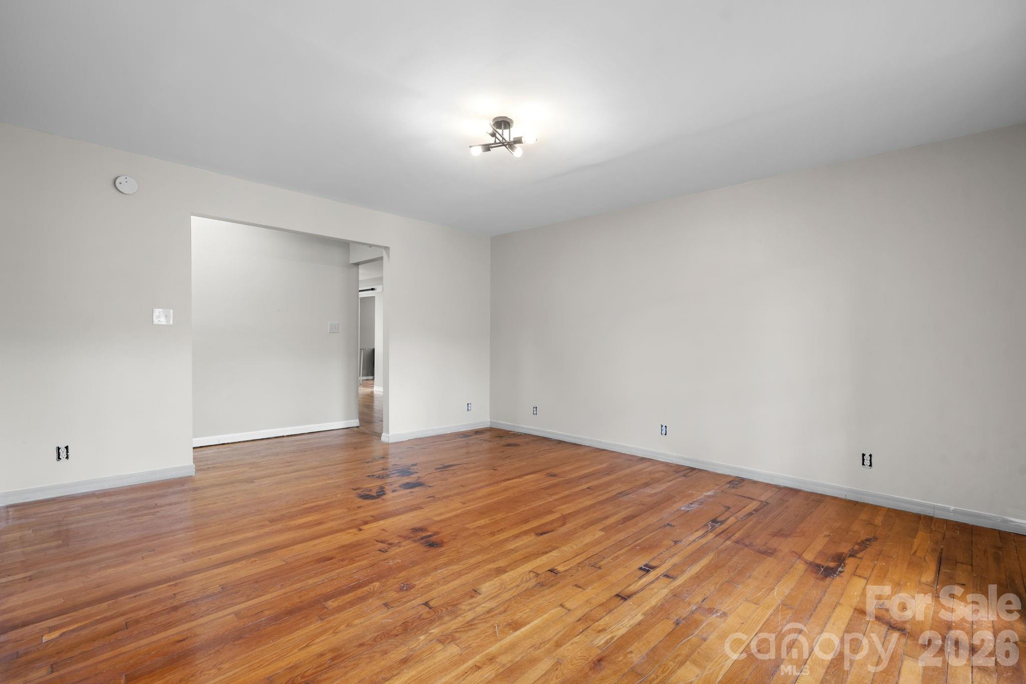1604 4th Street Northeast Hickory, NC 28601 - Photo 14 of 46