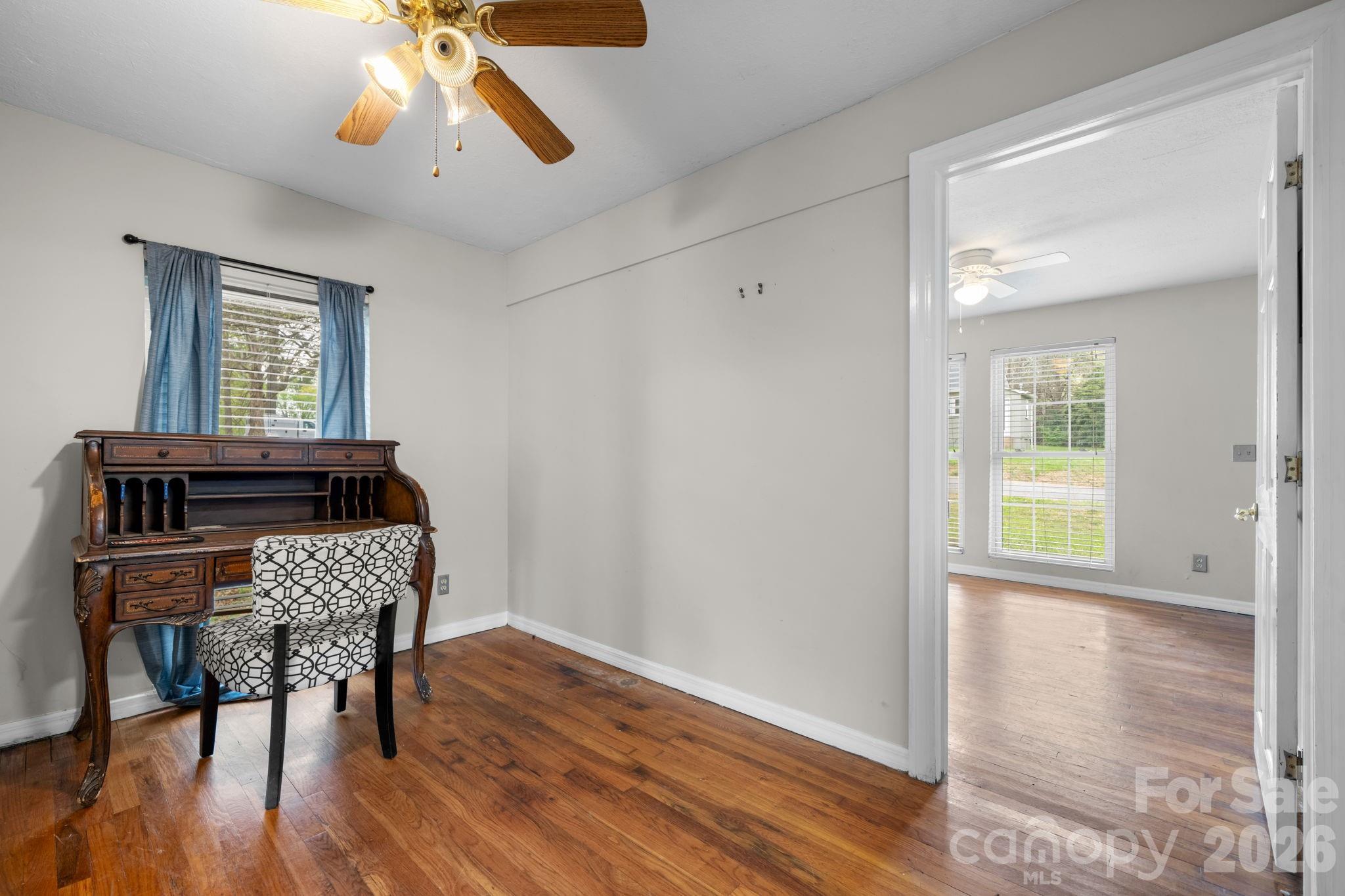 1604 4th Street Northeast Hickory, NC 28601 - Photo 28 of 46
