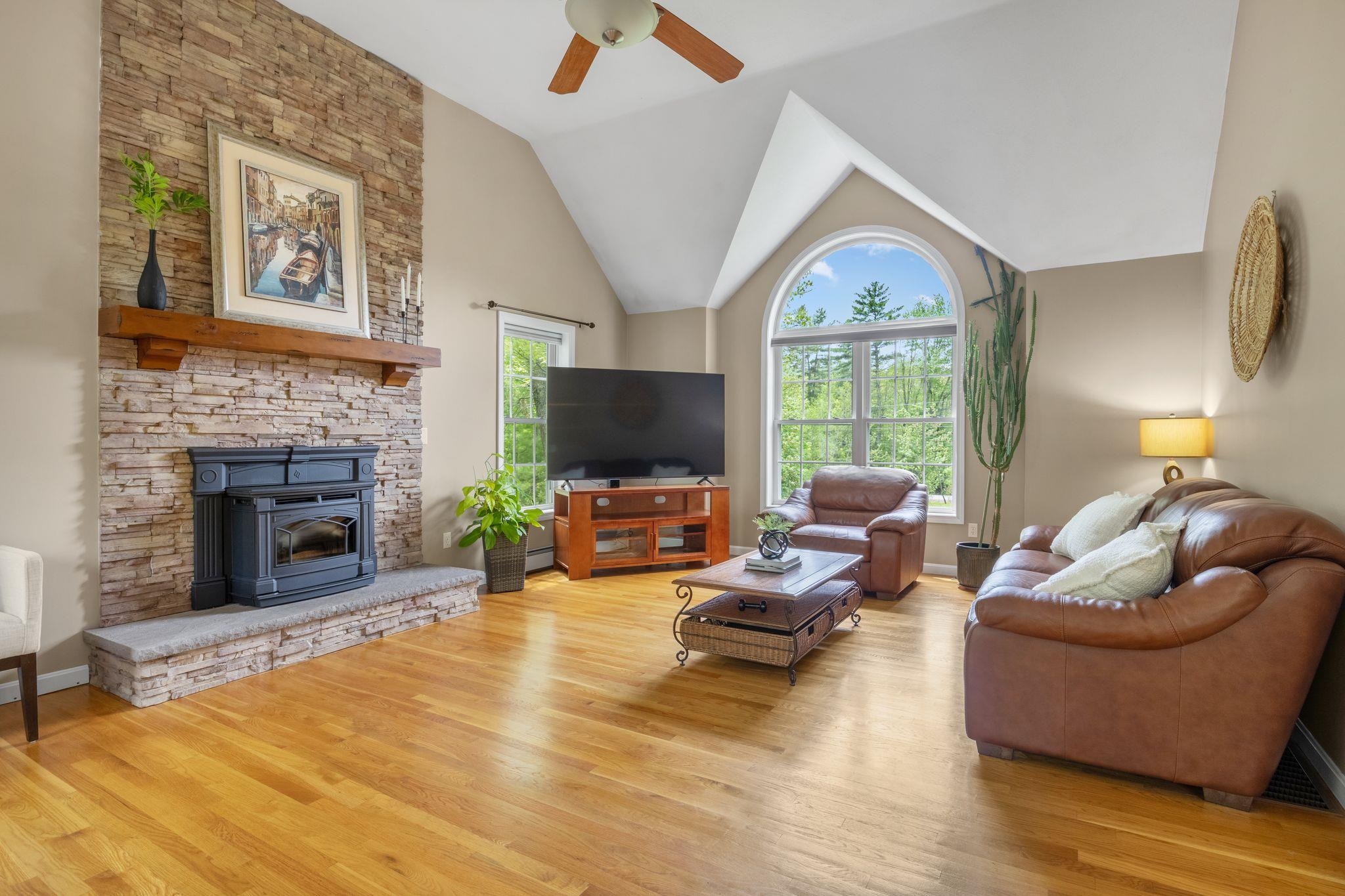 212 Oak Hill Road Barrington, NH 03825 - Photo 13 of 55