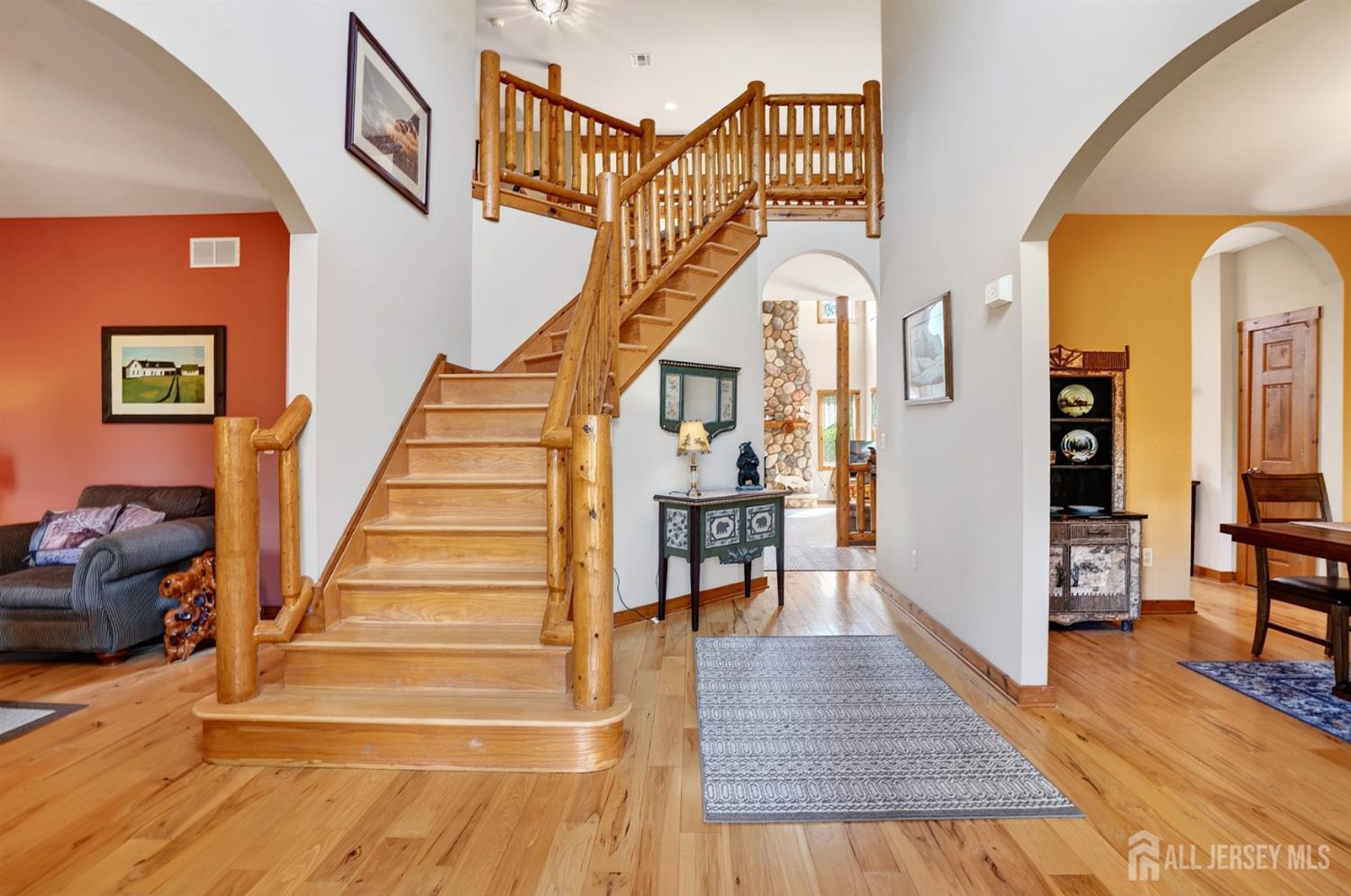 439 Schoolhouse Road Monroe Township, NJ 08831 - Photo 5 of 52