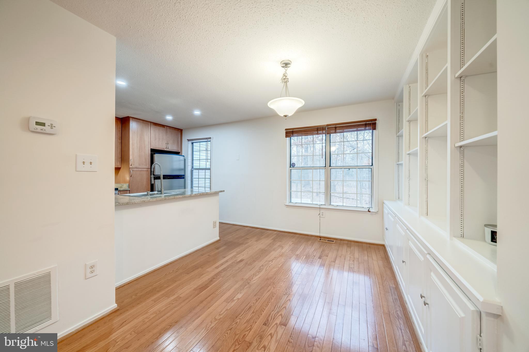 2350 Branleigh Park Court Reston, VA 20191 - Photo 15 of 41