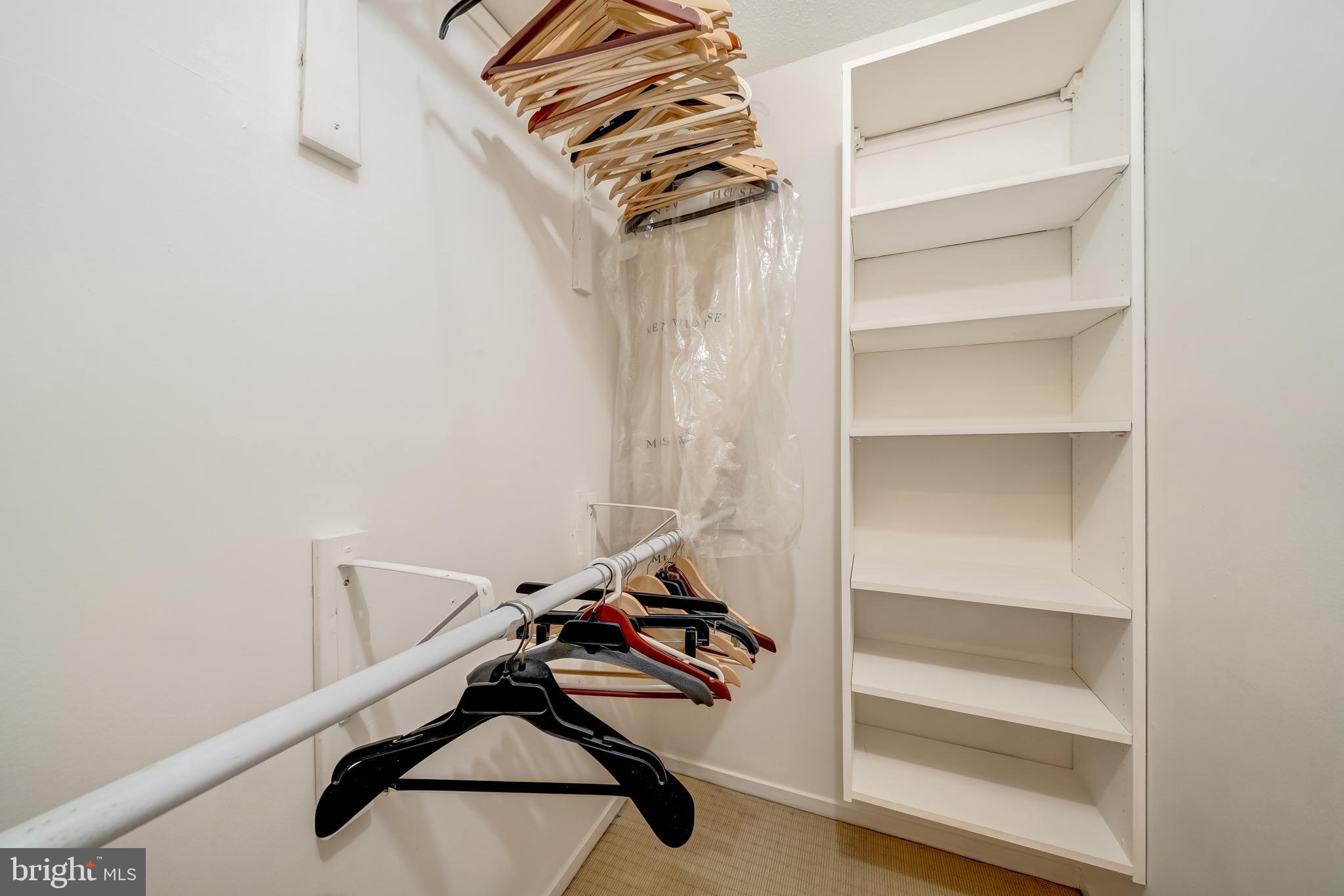 2350 Branleigh Park Court Reston, VA 20191 - Photo 25 of 41