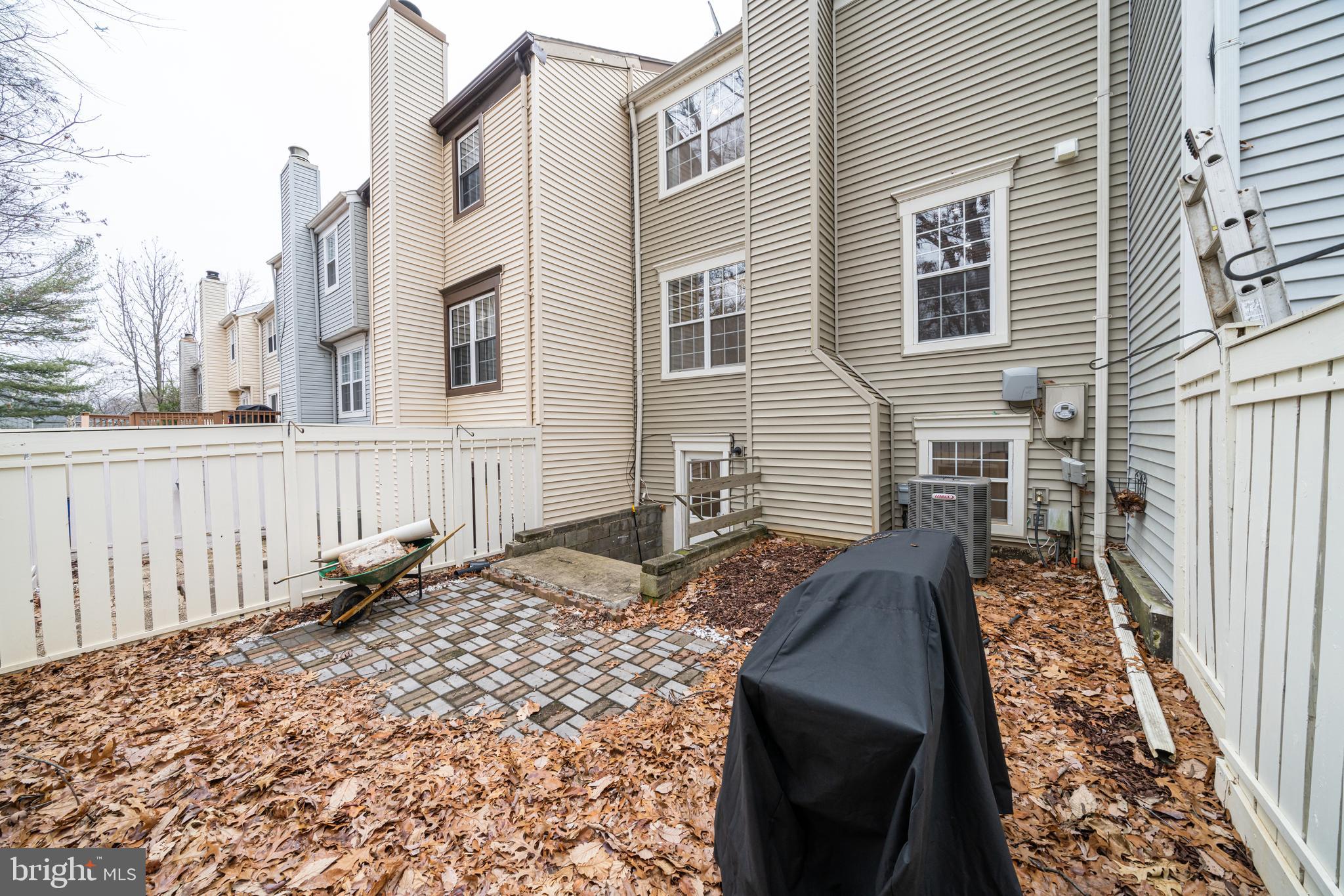 2350 Branleigh Park Court Reston, VA 20191 - Photo 32 of 41