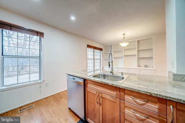 $2,700 | 2350 Branleigh Park Court, Reston, VA 20191