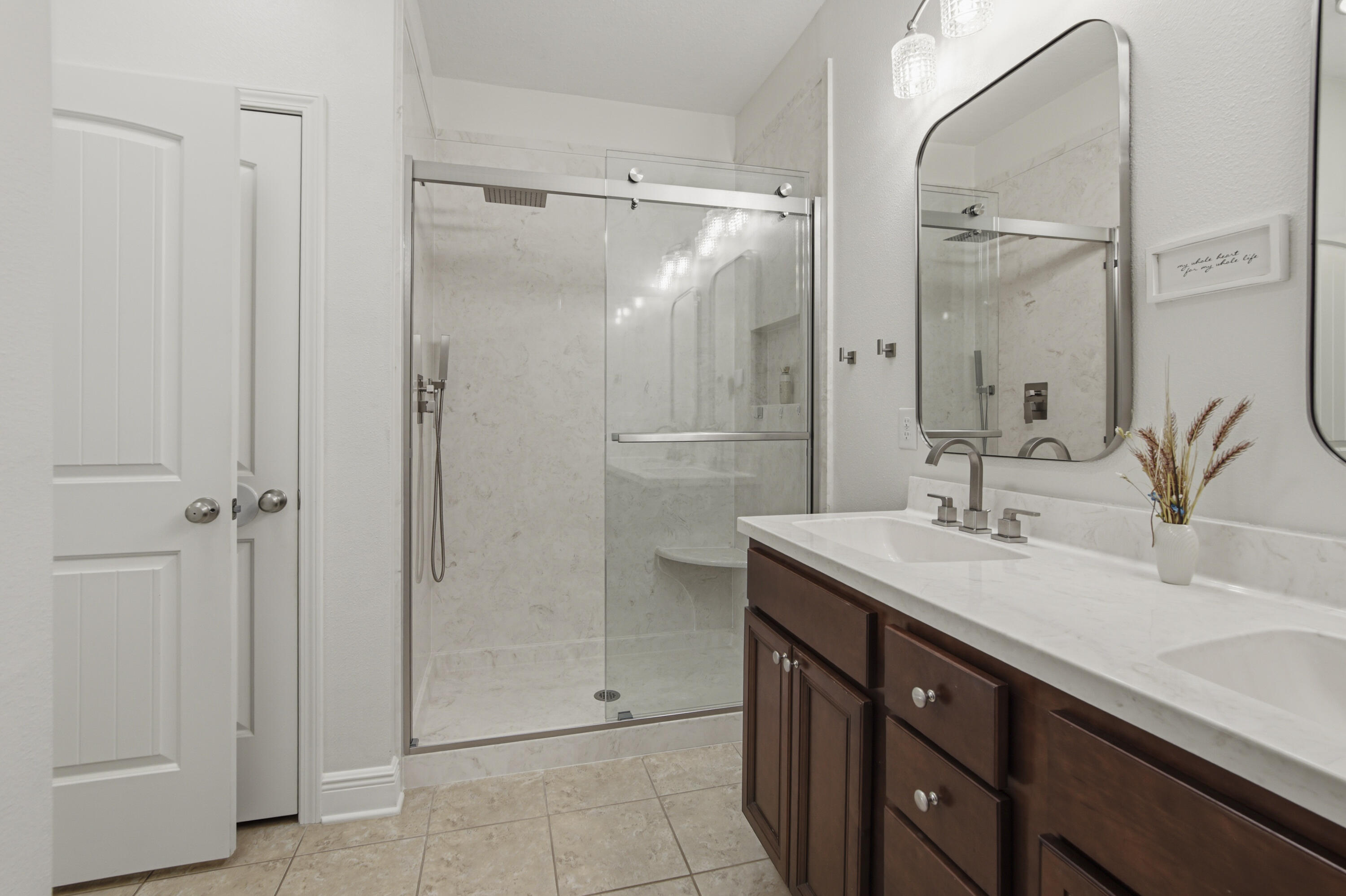 240 Whitman Way Freeport, FL 32439 - Photo 22 of 68 DSC00108 (1)