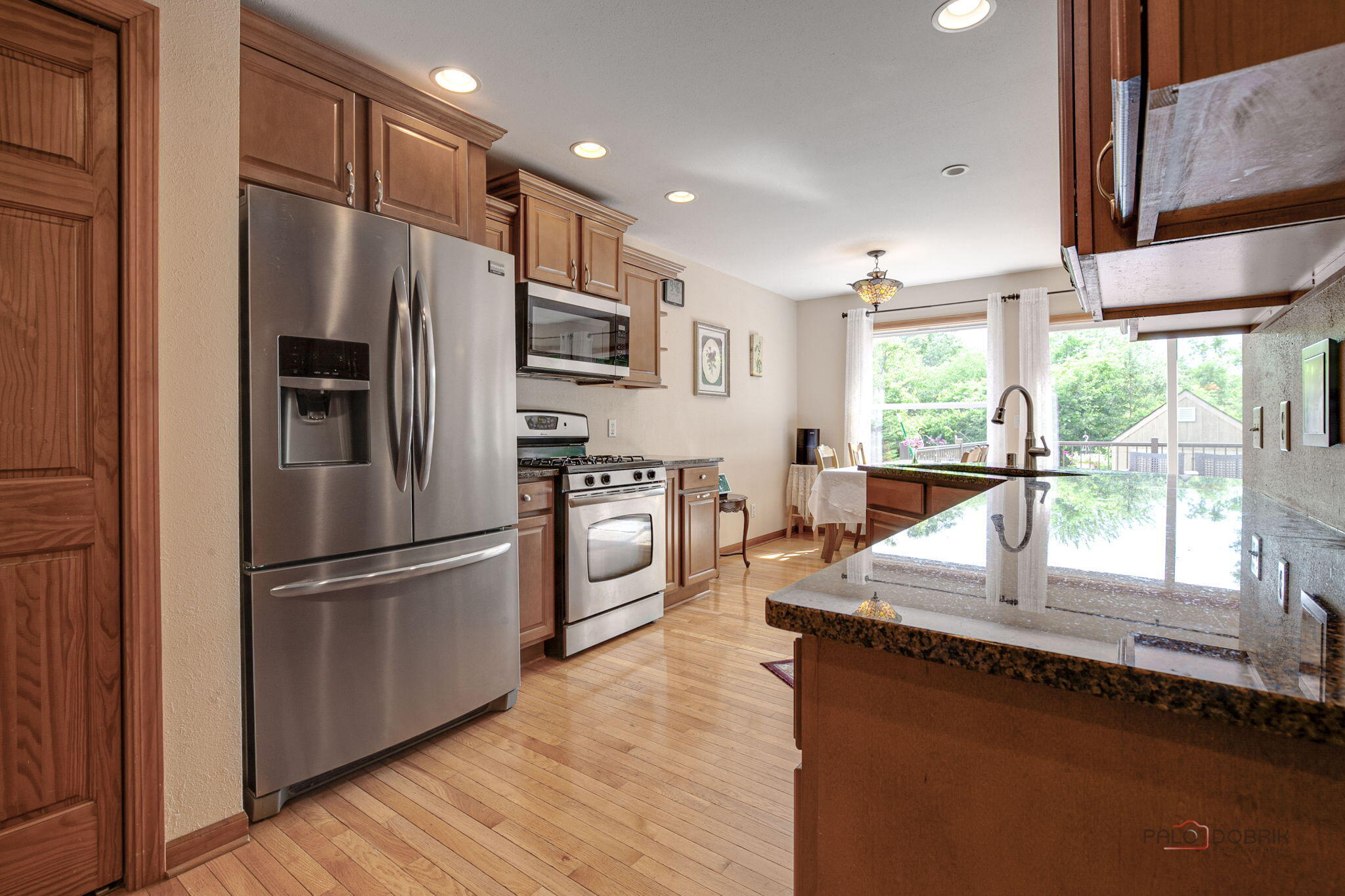 10059 Sheridan Road Pleasant Prairie, WI 53158 - Photo 8 of 35 Kitchen