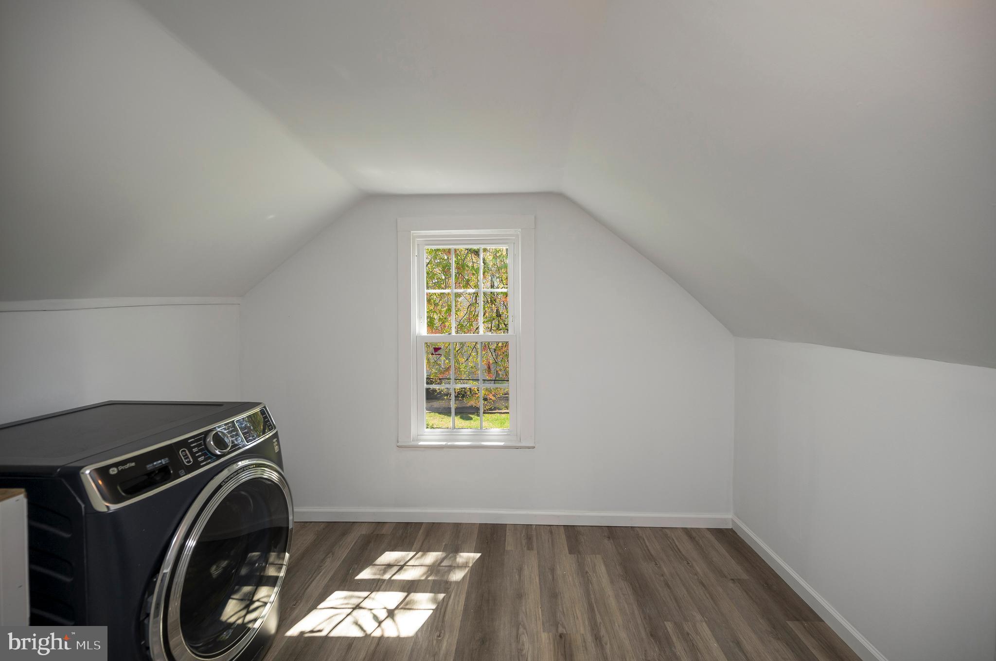 141 Onville Road Stafford, VA 22556 - Photo 28 of 44 a utility room with dryer and washer