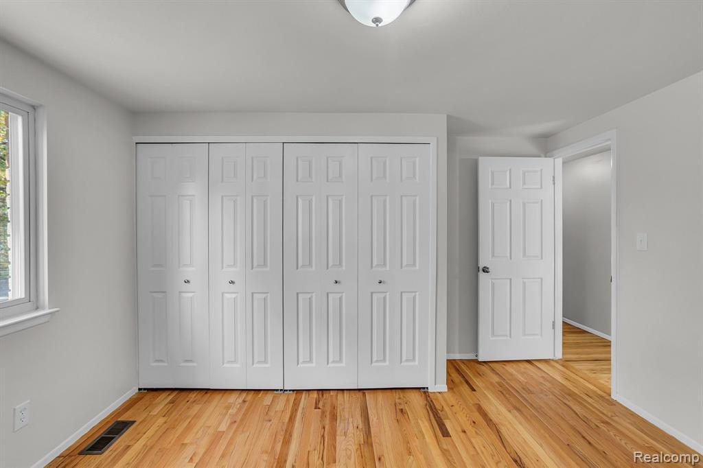 7828 Kaiser Street Canton, MI 48187 - Photo 21 of 32 Gallery Image 21