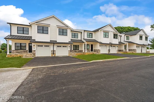 $5,950 | 215 Brighton Avenue, Unit D, Long Branch, NJ 07740