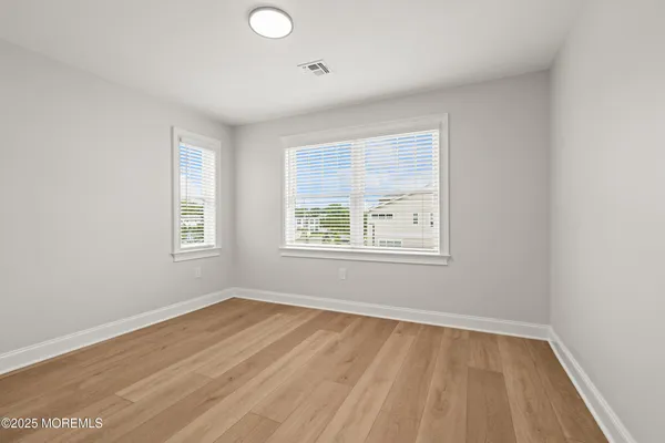 $5,950 | 215 Brighton Avenue, Unit D, Long Branch, NJ 07740