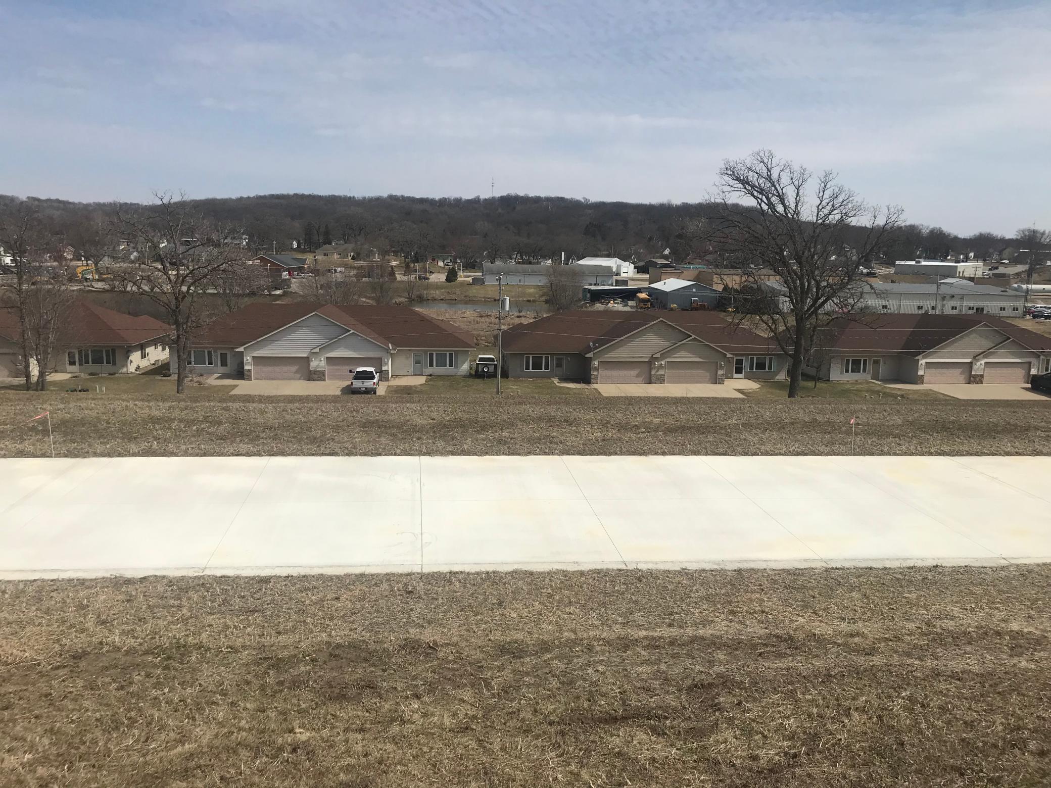 266 Reagan Place Northwest Chatfield, MN 55923 - Photo 2 of 8