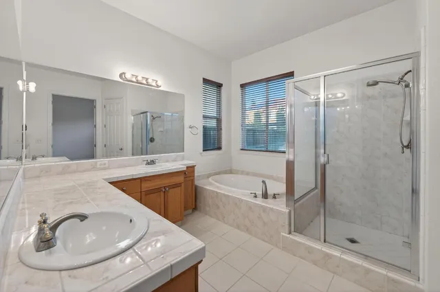 $515,000 | 2445 Kaweah Avenue, Clovis, CA 93619