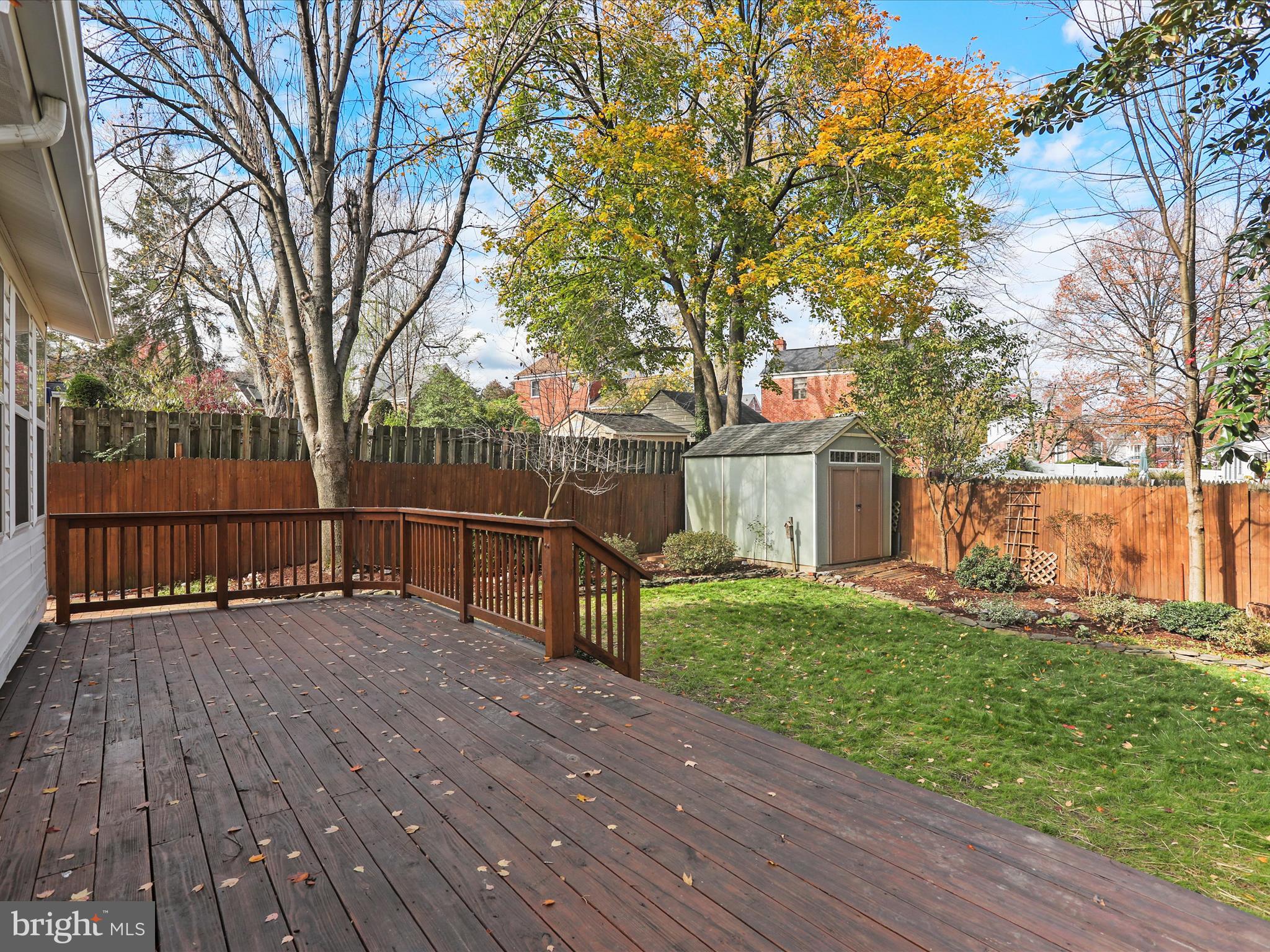 808 Malcolm Drive Silver Spring, MD 20901 - Photo 37 of 48 Newly updated 2-tier deck