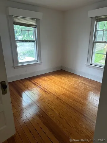 a view of empty room with window