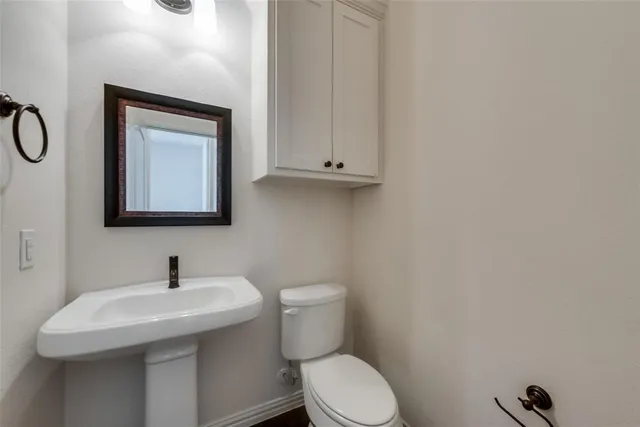 $2,850 | 225 East Spring Valley Road, Richardson, TX 75081