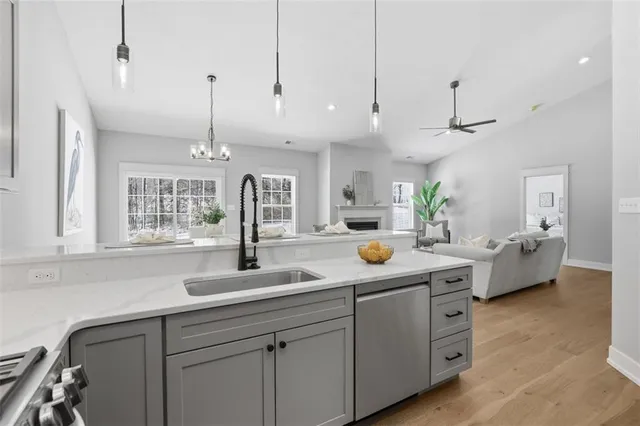 $849,000 | 100-102 Huselton Drive, Butler, PA 16002