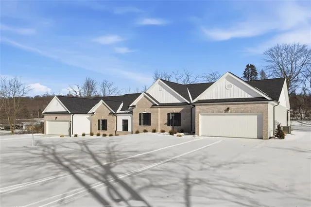 $849,000 | 100-102 Huselton Drive, Butler, PA 16002