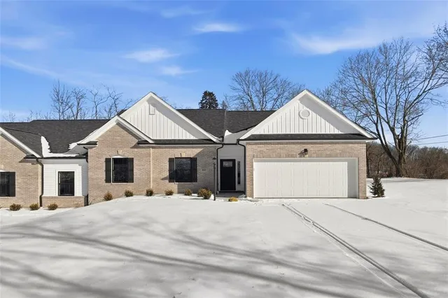 $849,000 | 100-102 Huselton Drive, Butler, PA 16002