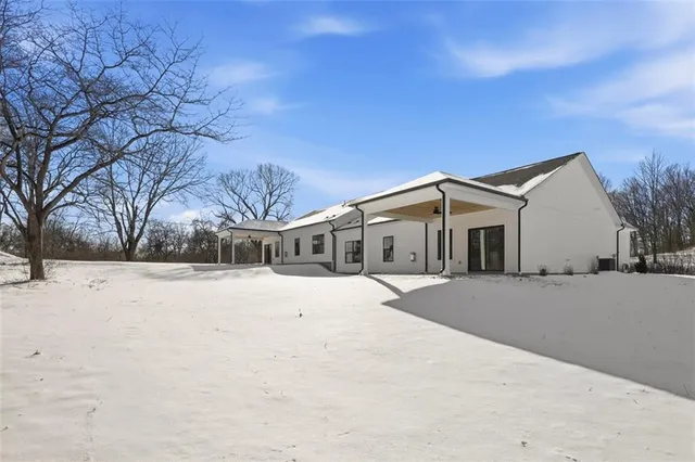 $849,000 | 100-102 Huselton Drive, Butler, PA 16002