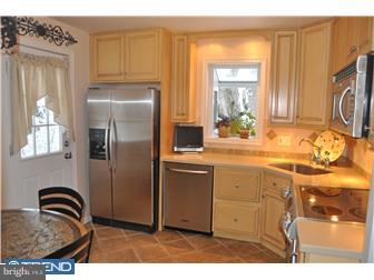 3128 Maple Road Huntingdon Valley, PA 19006 - Photo 4 of 12 Kitchen