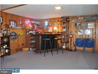 3128 Maple Road Huntingdon Valley, PA 19006 - Photo 7 of 12 Family Room