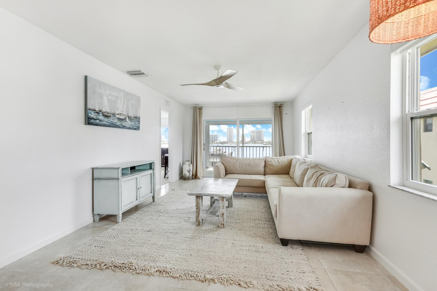 370 Wilma Circle, Unit 2 Riviera Beach, FL 33404 - Photo 4 of 12 iUSE photography_IMG_3610