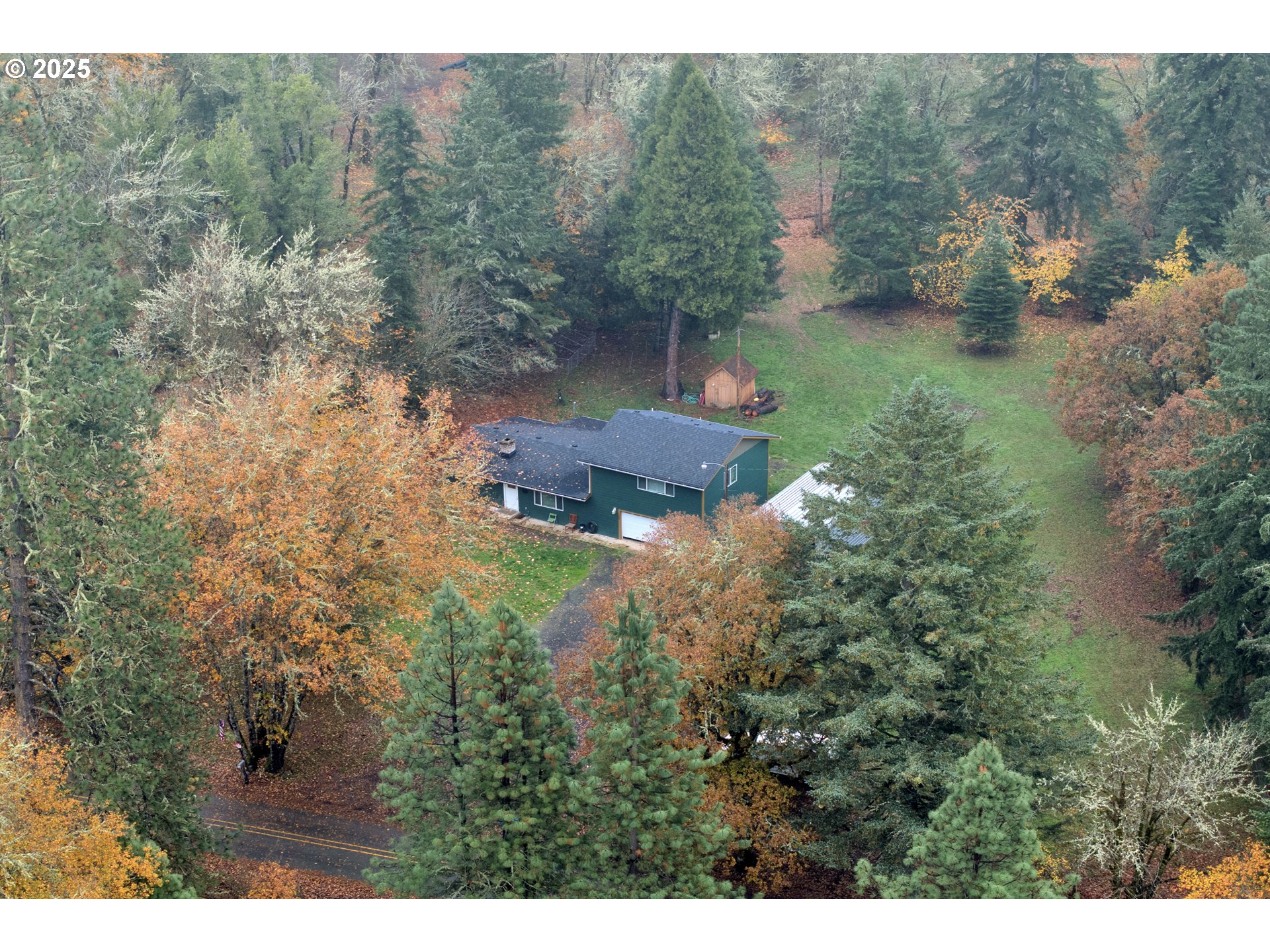 164 Moon Hill Road Tenmile, OR 97481 - Photo 29 of 37