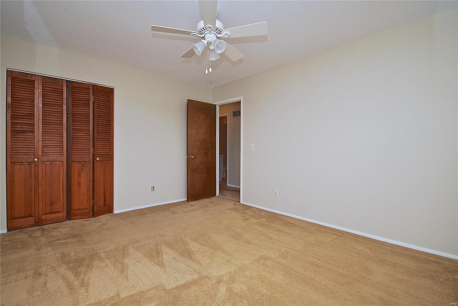 278 Portwind Place Ballwin, MO 63021 - Photo 17 of 24 Gallery Image 17