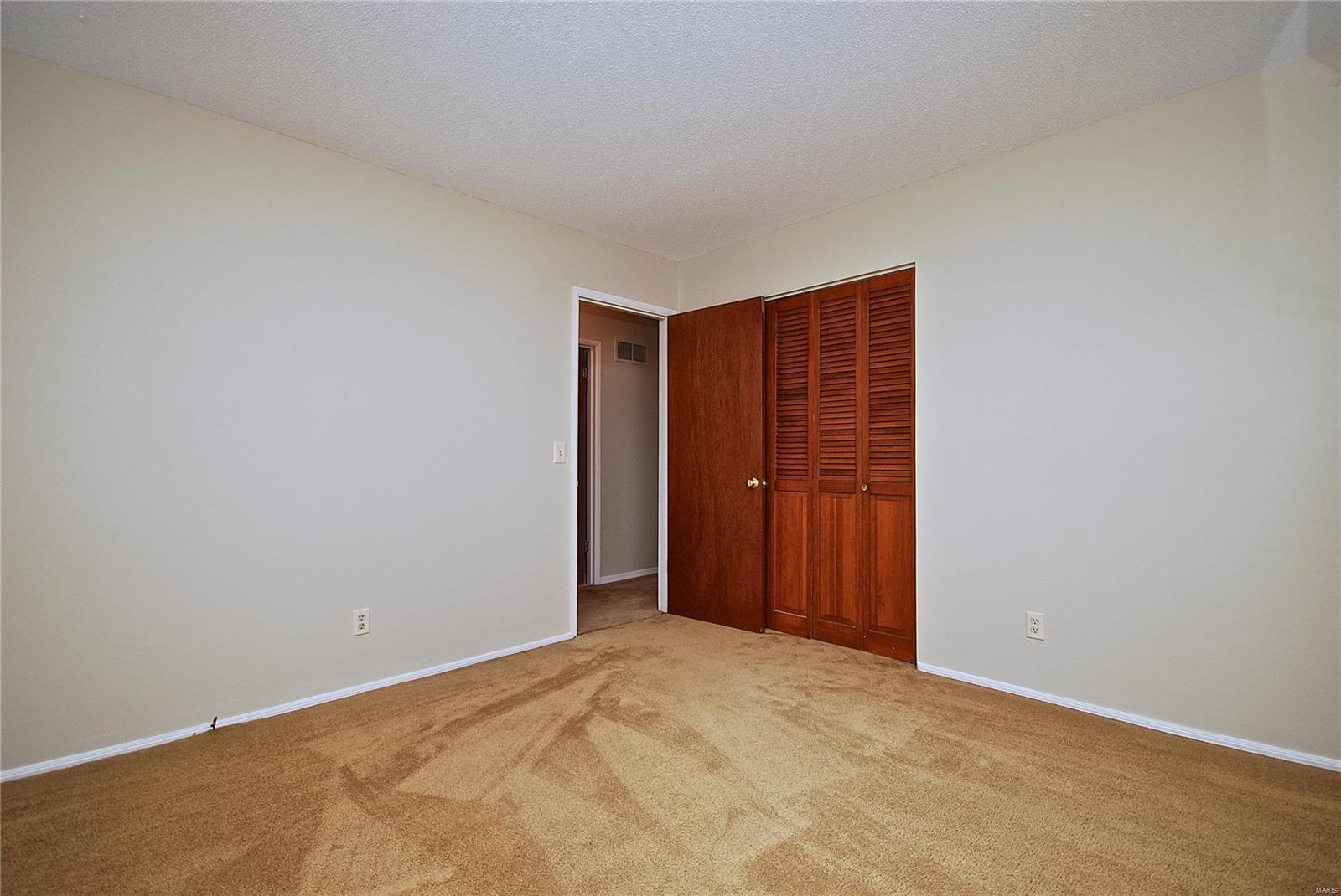 278 Portwind Place Ballwin, MO 63021 - Photo 20 of 24 Gallery Image 20