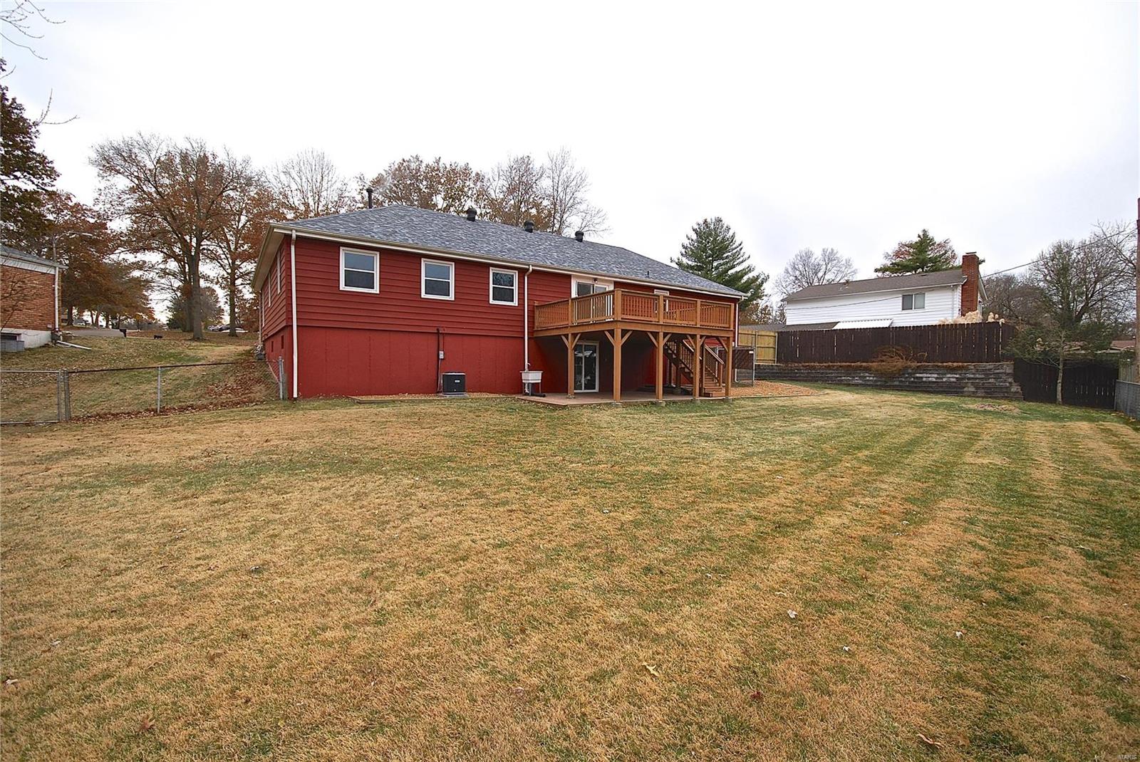 278 Portwind Place Ballwin, MO 63021 - Photo 3 of 24 Gallery Image 3