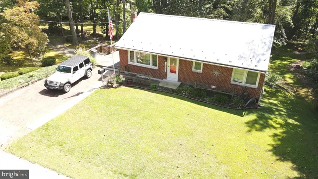 $190,000 | 344 East Broad Street, Williamstown, PA 17098