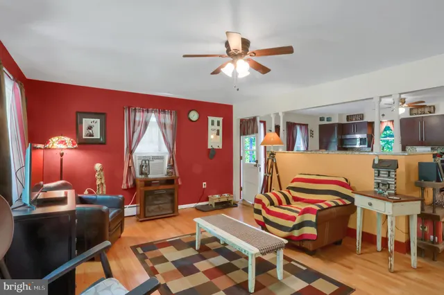 $190,000 | 344 East Broad Street, Williamstown, PA 17098