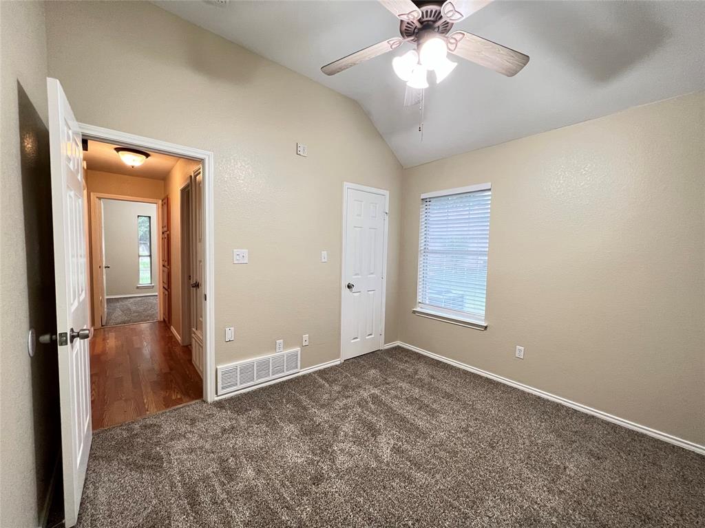 788 Robin Court Springtown, TX 76082 - Photo 14 of 19