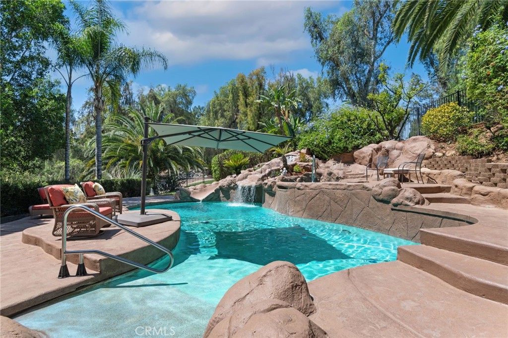 6590 Hawarden Drive Riverside, CA 92506 - Photo 35 of 68