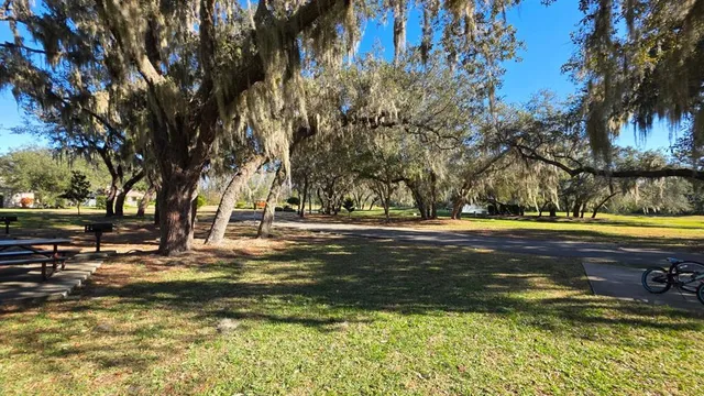 $2,900 | 13527 Misarden Lane, Windermere, FL 34786