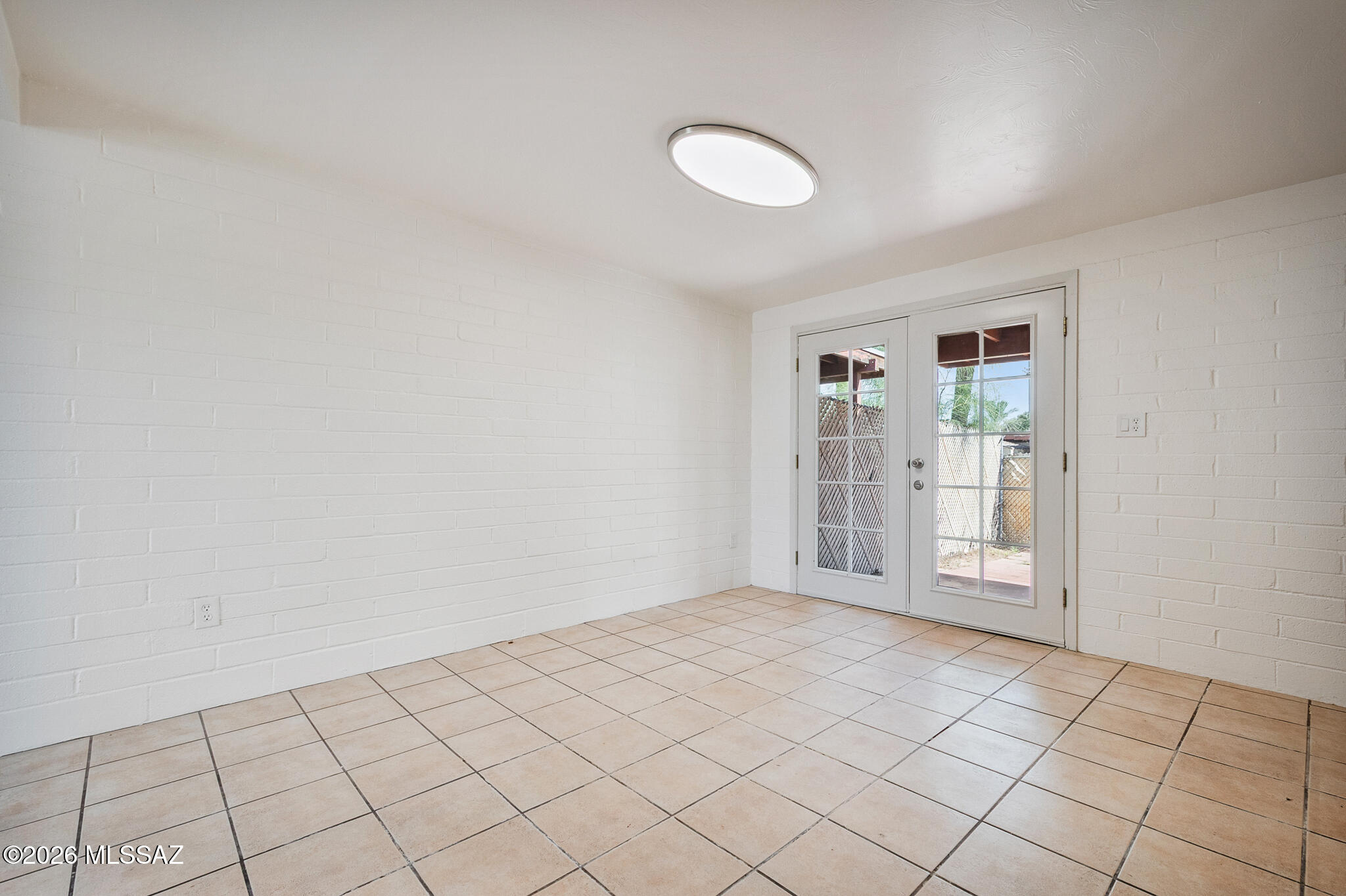 3930 North Pomona Road Tucson, AZ 85705 - Photo 13 of 29 Dining Area