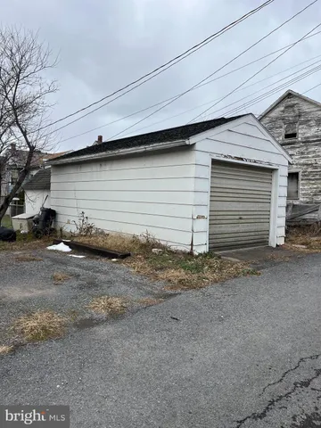 a backyard of a house