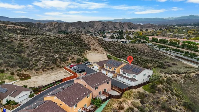 $599,000 | 21753 Sempra Place, Saugus, CA 91350