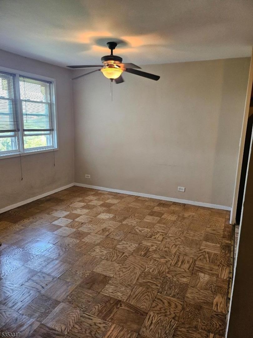 39 East 39th Street, Unit 8G Paterson, NJ 07514 - Photo 5 of 13