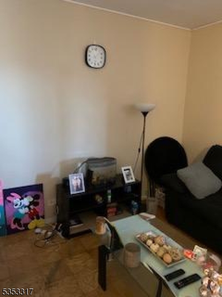 39 East 39th Street, Unit 8G Paterson, NJ 07514 - Photo 7 of 13