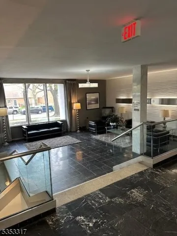 $179,000 | 39 East 39th Street, Unit 8G, Paterson, NJ 07514