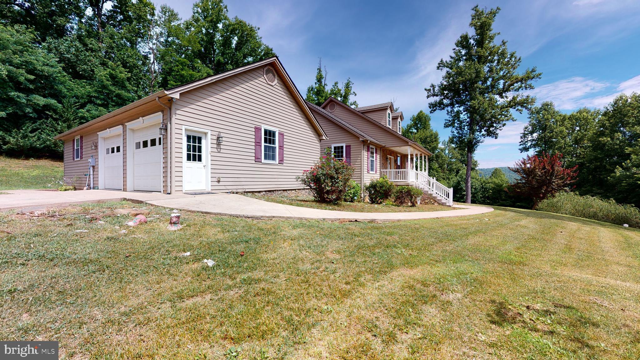 1096 CCC Road Linden, VA 22642 - Photo 28 of 45 Sidewalk leading from from to back of the home